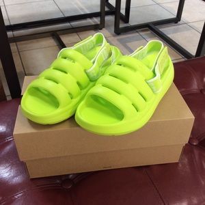 *NEW* UGG Sports Yeah (1126811-KLM)